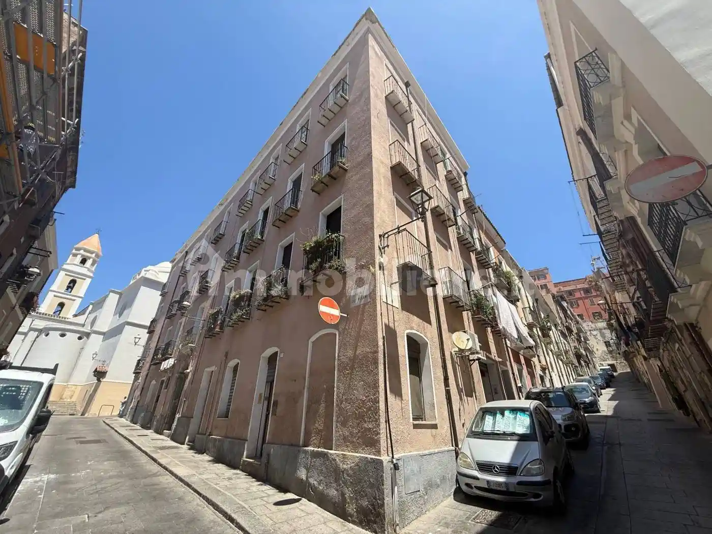 Appartamento in vendita a Cagliari