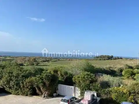 Appartamento in vendita a Valledoria
