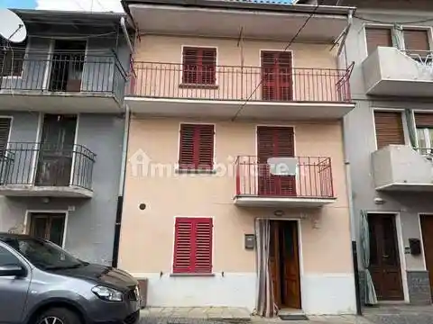 Villa in vendita a Portula