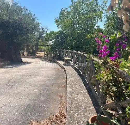 Villa in vendita a Carovigno