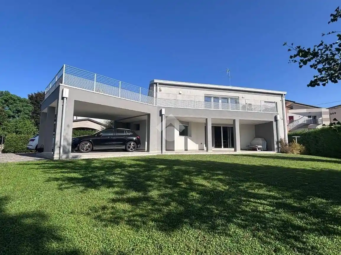 Villa in vendita a Campolongo Maggiore