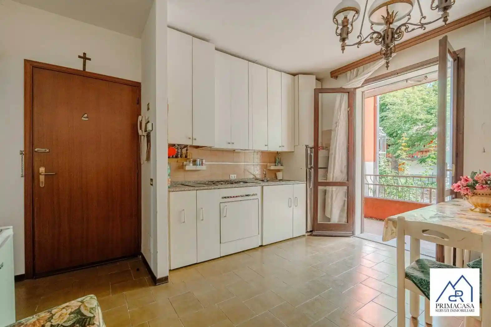 Appartamento in vendita a Leggiuno