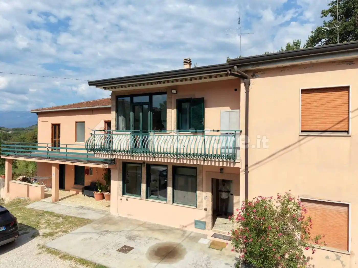 Casa indipendente in vendita a Frosinone
