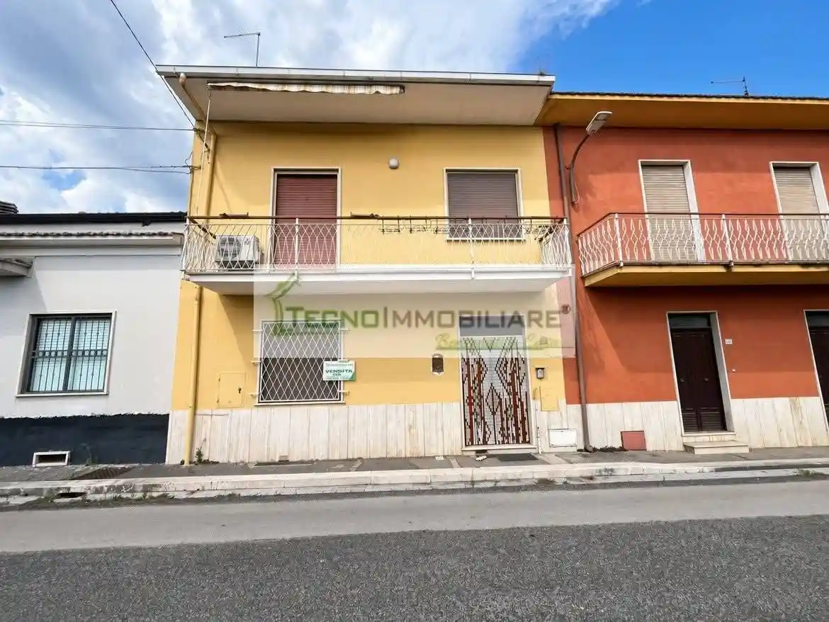 Casa indipendente in vendita a Aquino