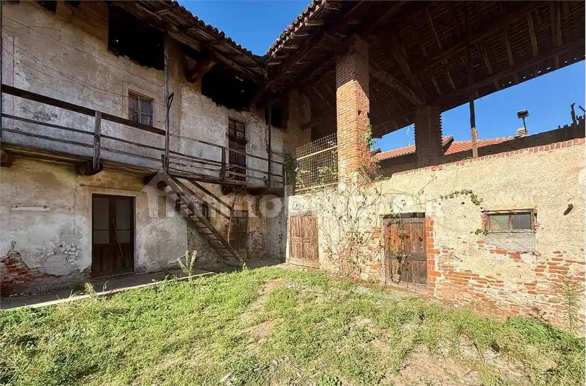 Rustico - Casale in vendita a Cressa