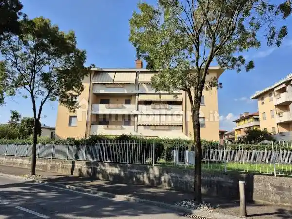 Appartamento in vendita a Terno d'Isola
