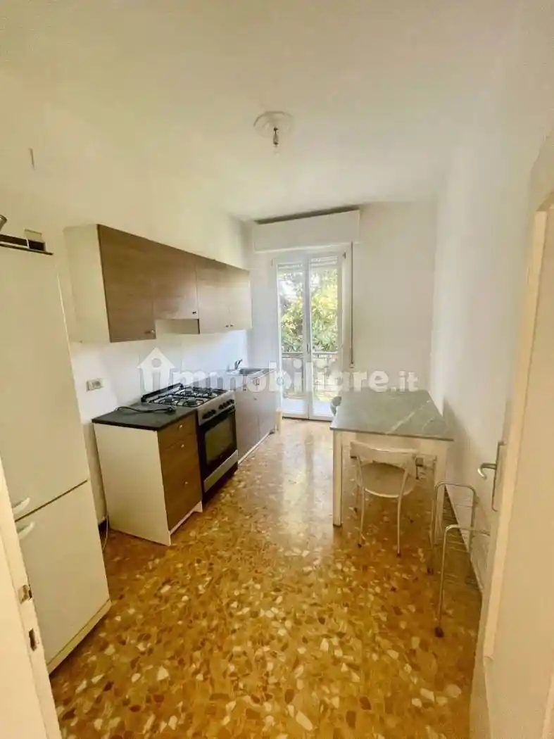 Appartamento in affitto a Modena