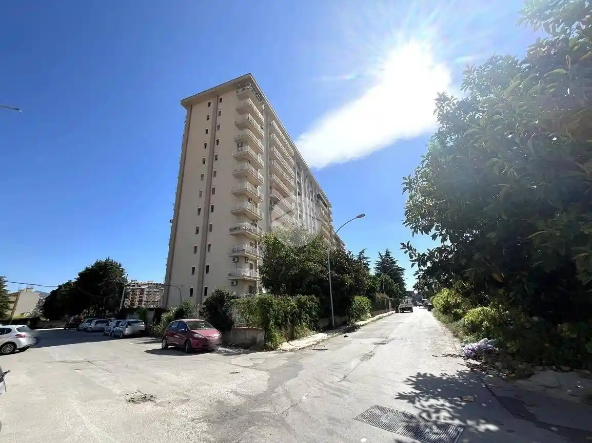 Appartamento in vendita a Palermo
