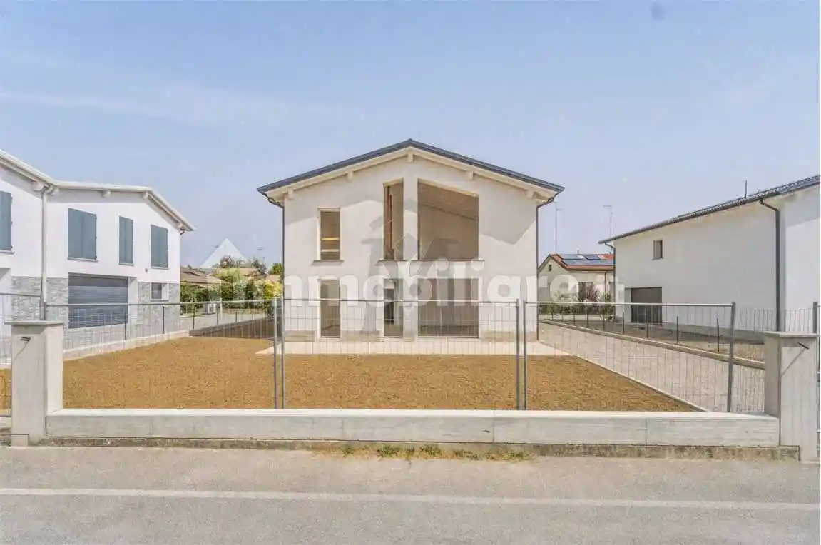 Villa in vendita a Albinea
