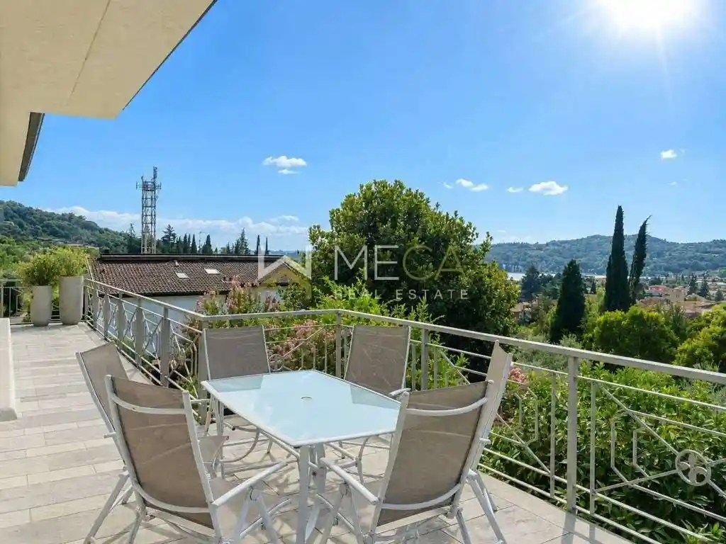Villa in affitto a Salò