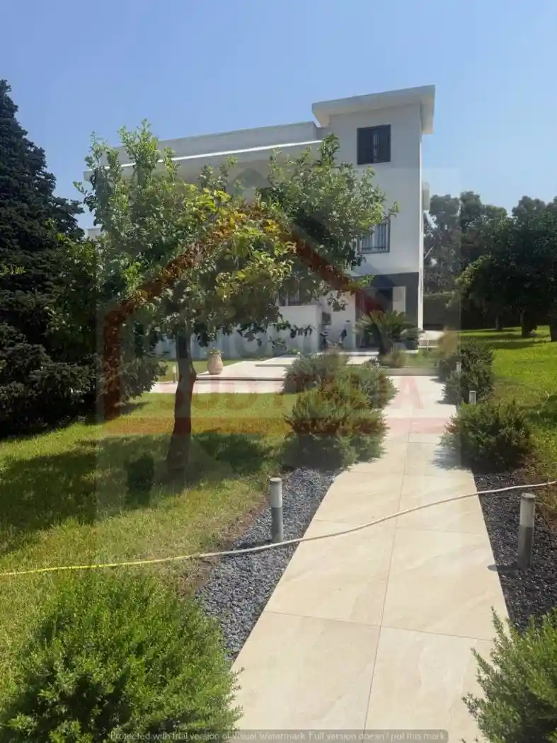 Villa in vendita a Giugliano in Campania