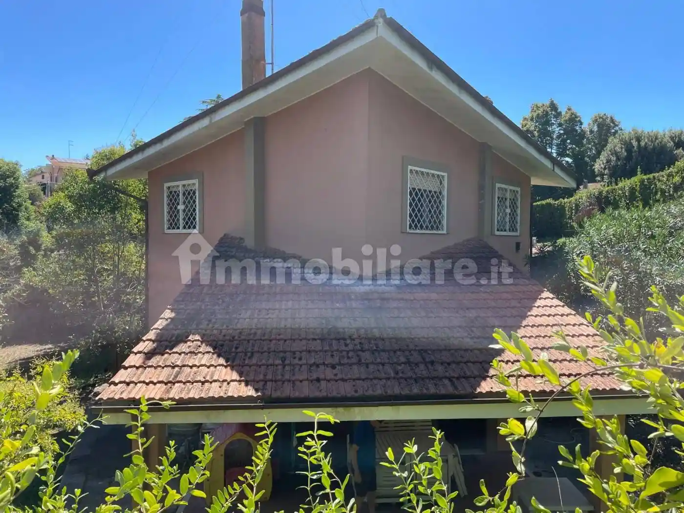 Villa in vendita a Castelnuovo di Porto