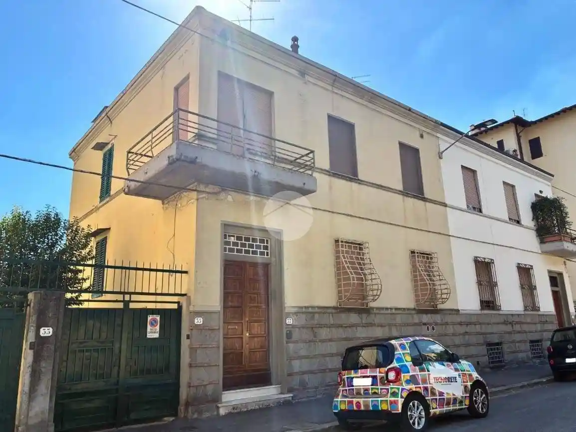 Appartamento in vendita a Firenze