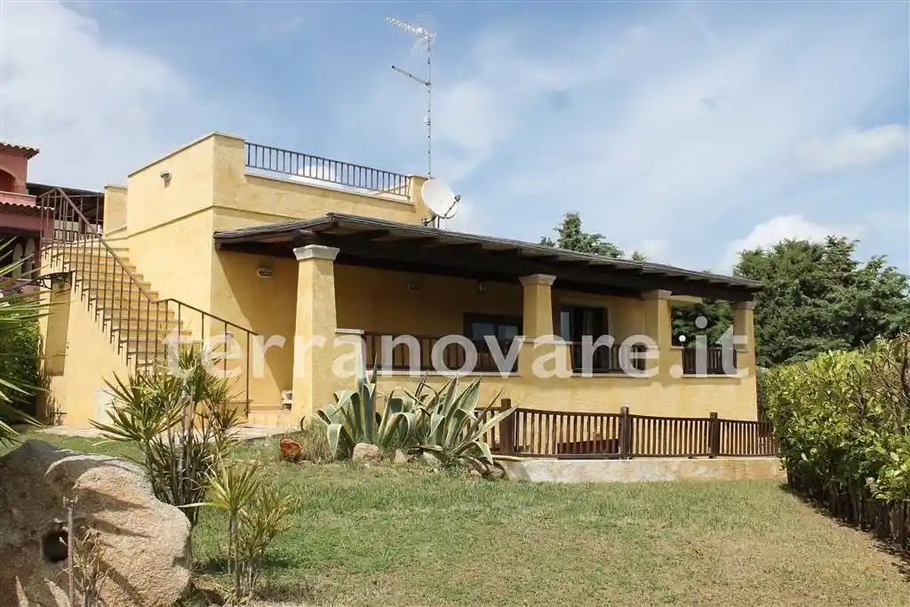 Villa in vendita a Olbia