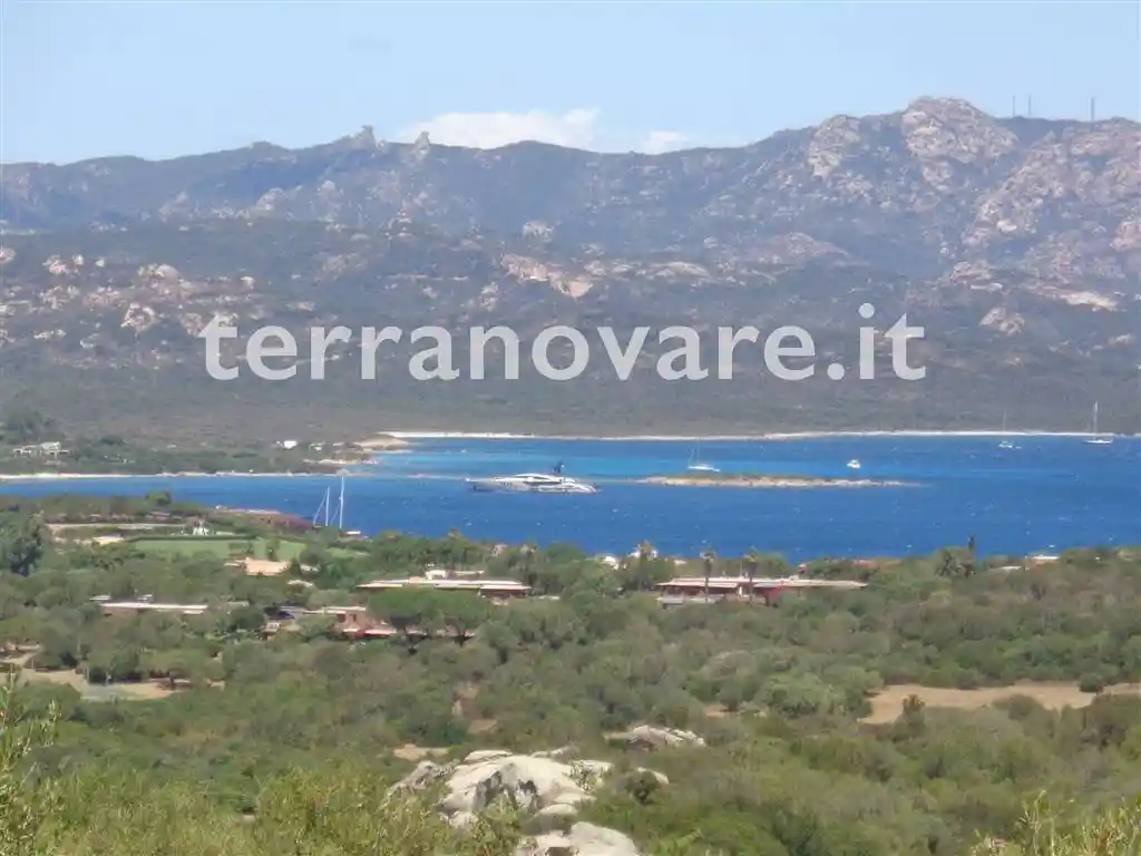 Villa in vendita a Olbia