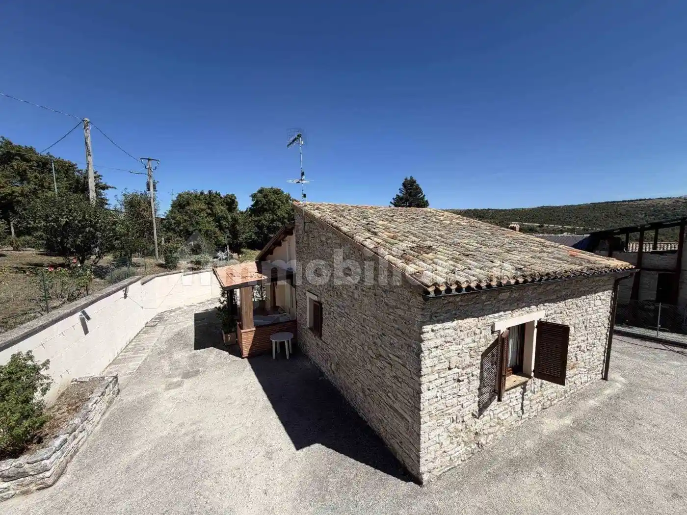 Rustico - Casale in vendita a Muccia