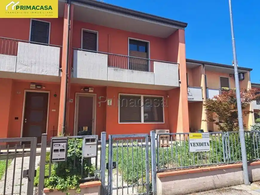 Villetta a schiera in vendita a Villafranca di Verona