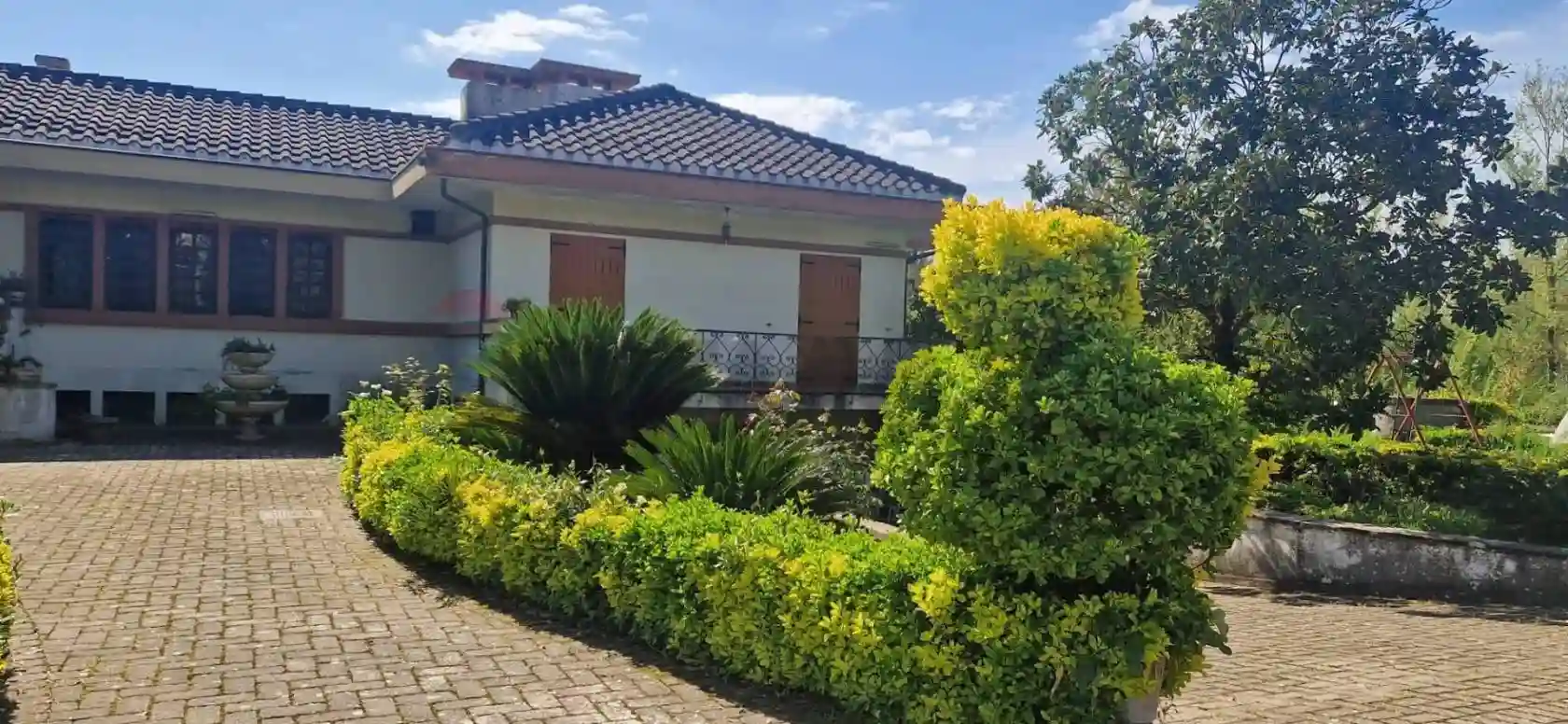 Villa - foto 2