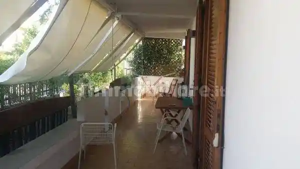 Villa in affitto a Montepaone