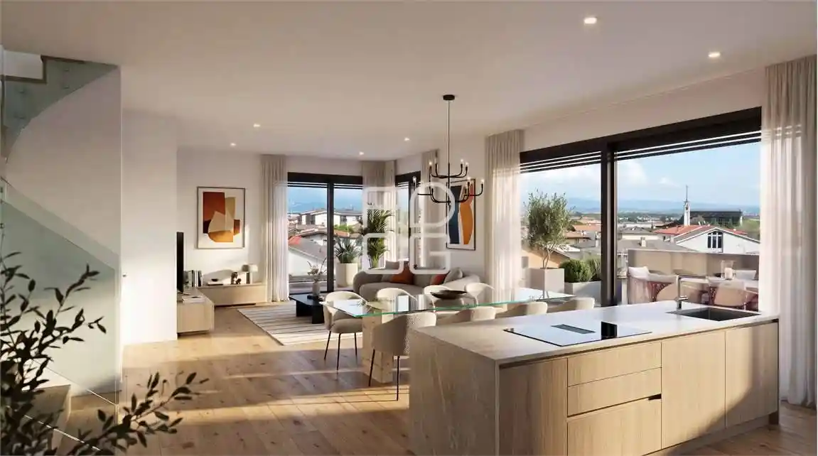 Appartamento in vendita a Desenzano del Garda