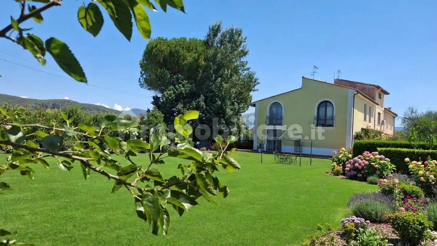 Rustico - Casale in vendita a San Giuliano Terme