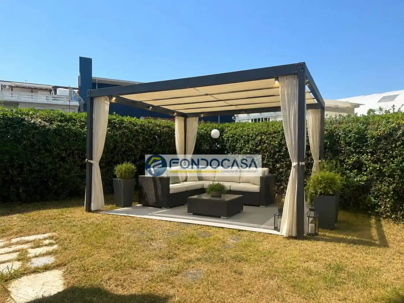 Appartamento in vendita a Carrara
