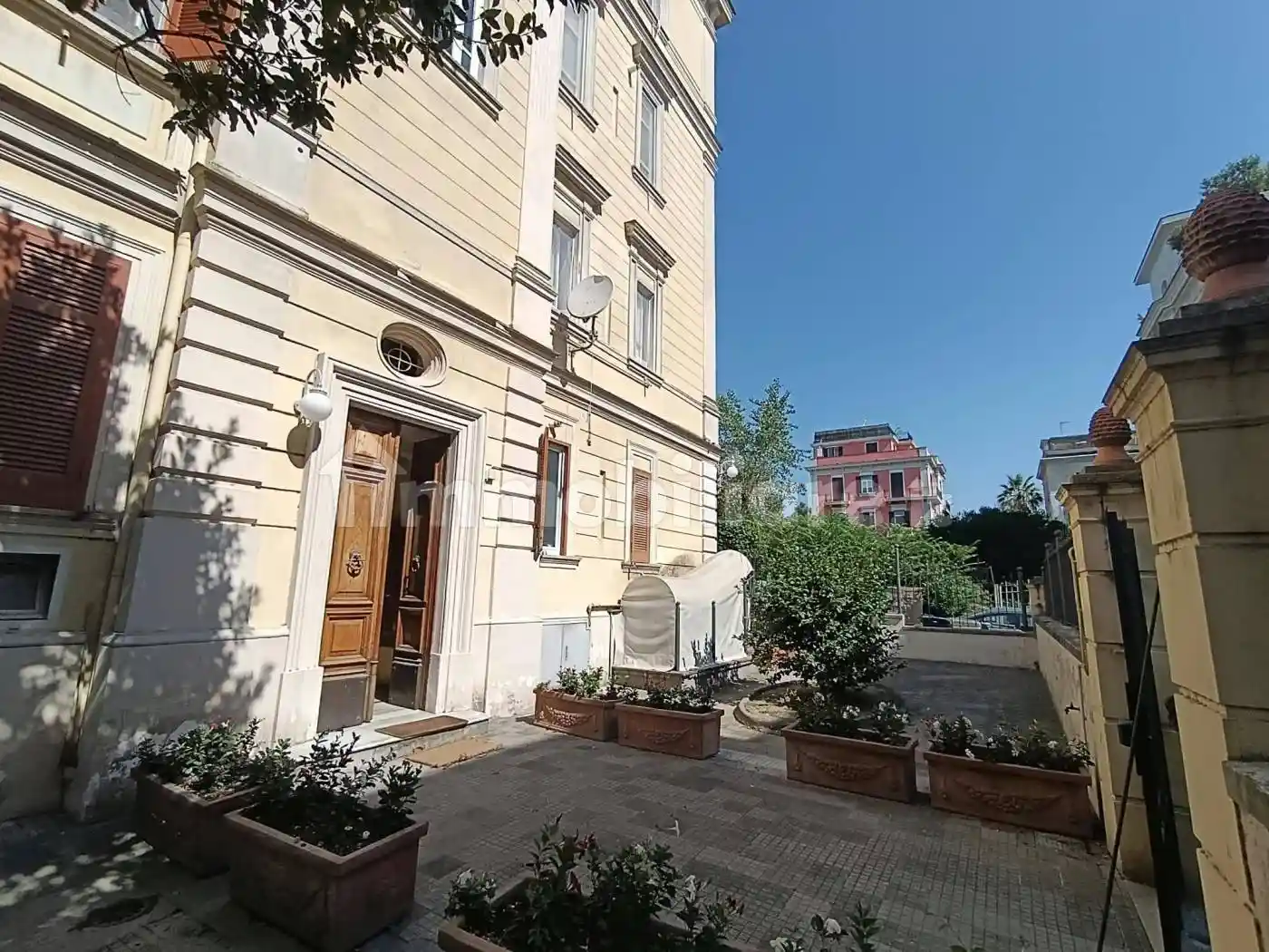 Appartamento in affitto a Napoli