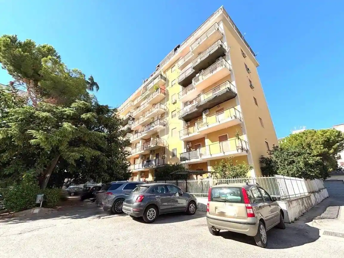 Appartamento in affitto a Palermo