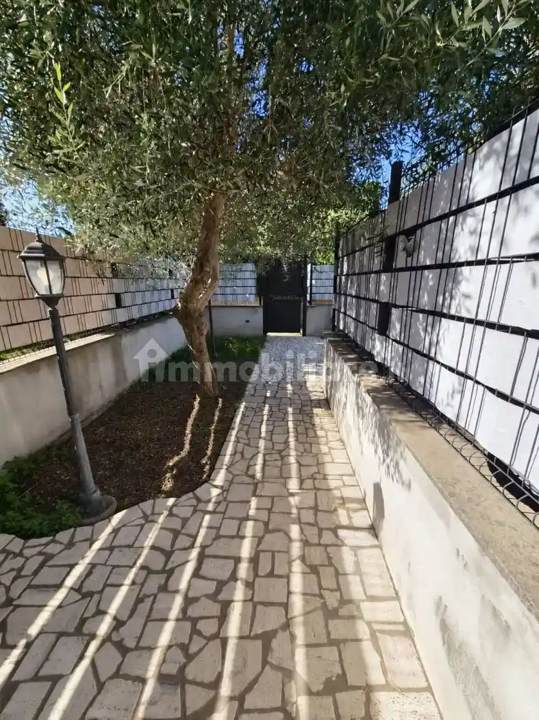 Villa in affitto a Roma