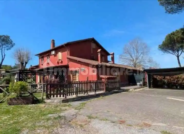 Villetta a schiera in vendita a Roma