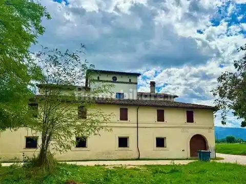 Rustico - Casale in vendita a Spoleto