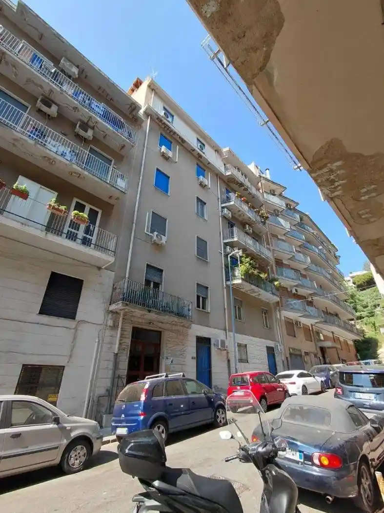 Appartamento in vendita a Messina
