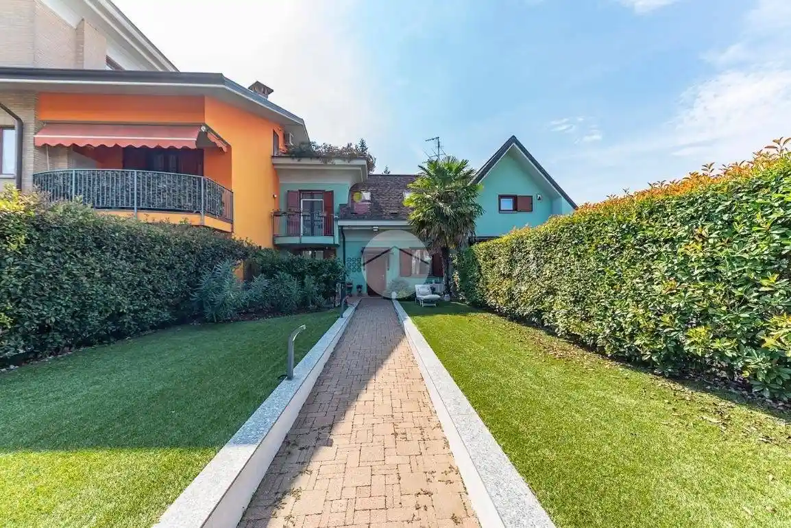 Villetta a schiera in vendita a Uboldo