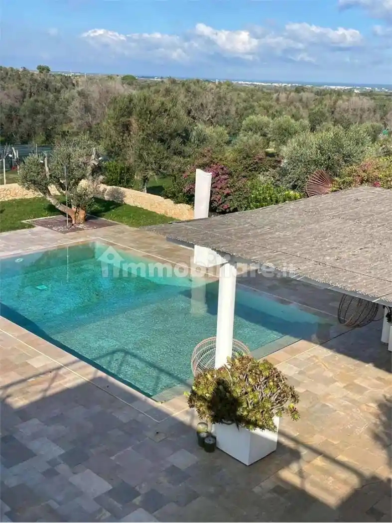 Villa in vendita a Carovigno