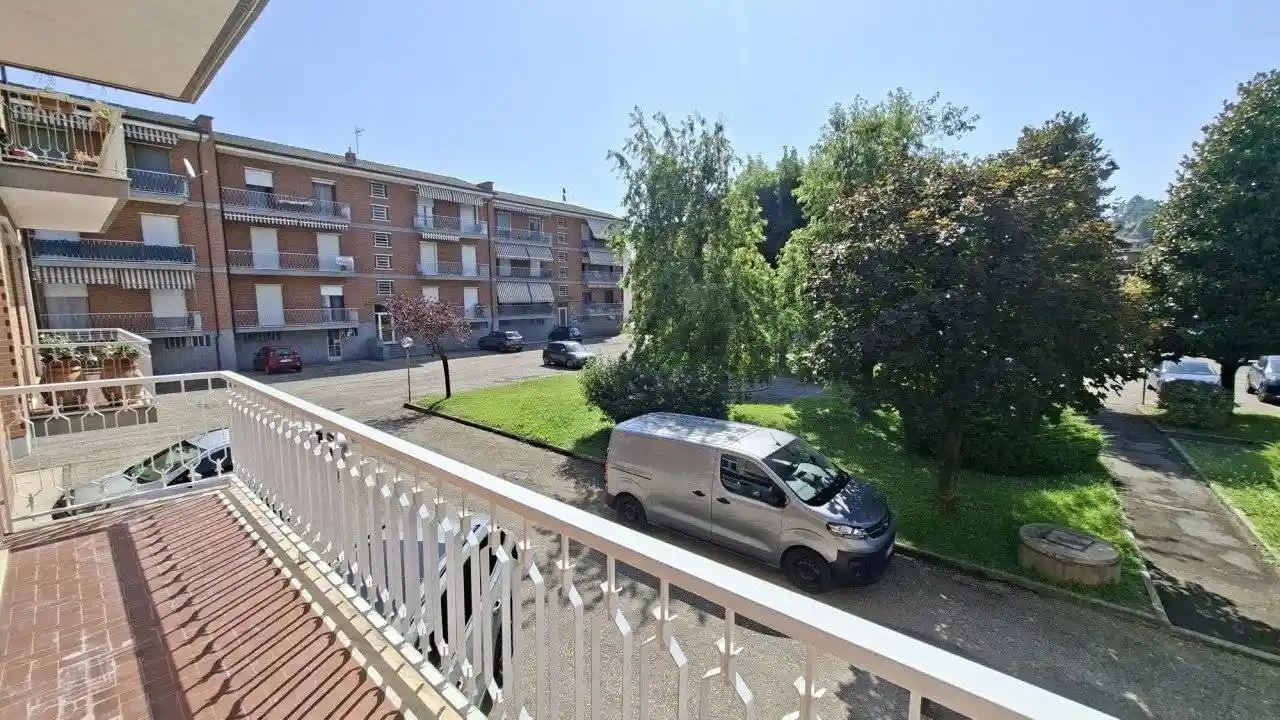 Appartamento in affitto a Alba