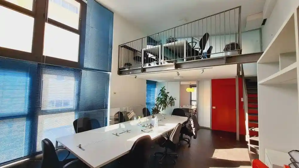 Palazzo - Edificio in affitto a Milano