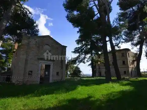 Rustico - Casale in vendita a Appignano del Tronto