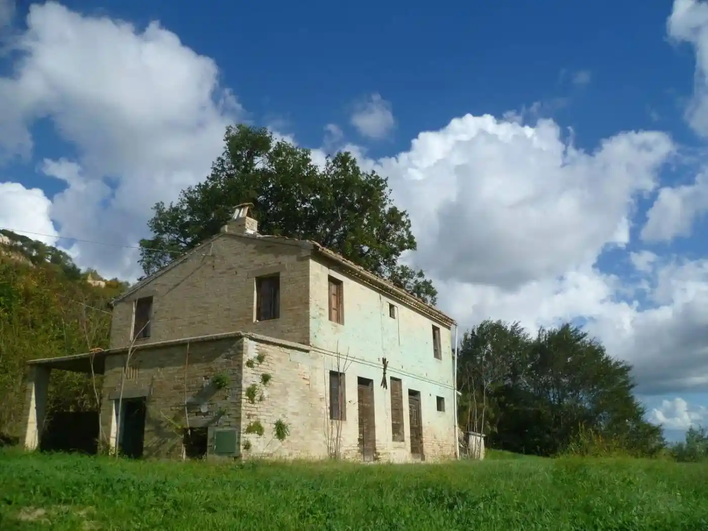 Rustico - Casale in vendita a Monterubbiano