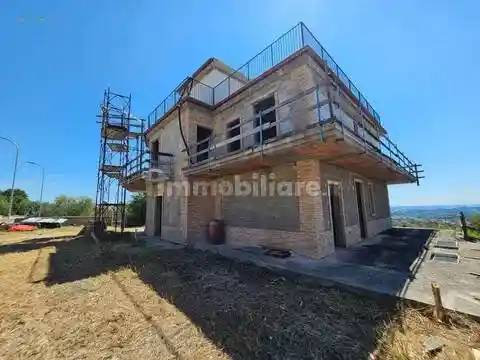 Villa in vendita a Offida