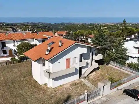 Villa in vendita a Ripatransone