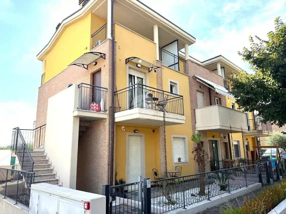Appartamento in vendita a Colli al Metauro
