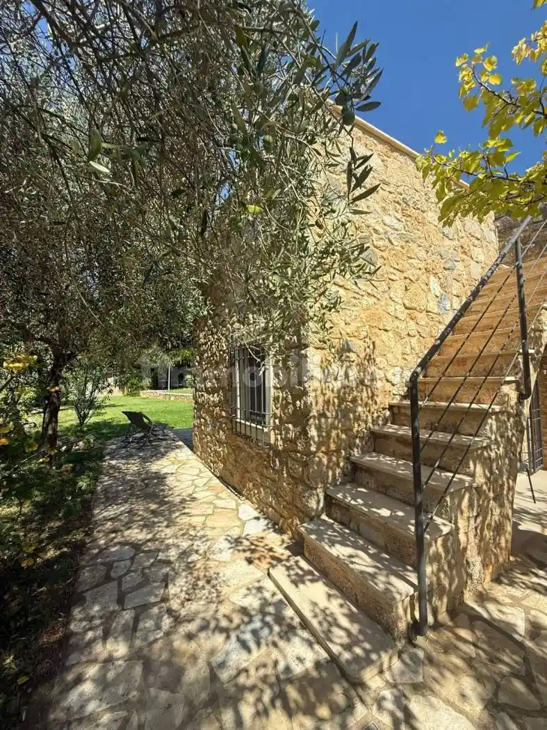 Villa in vendita a Finale Ligure
