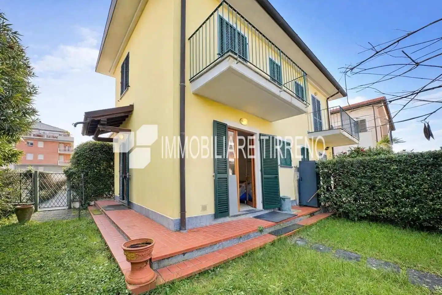 Villetta a schiera in vendita a Massa