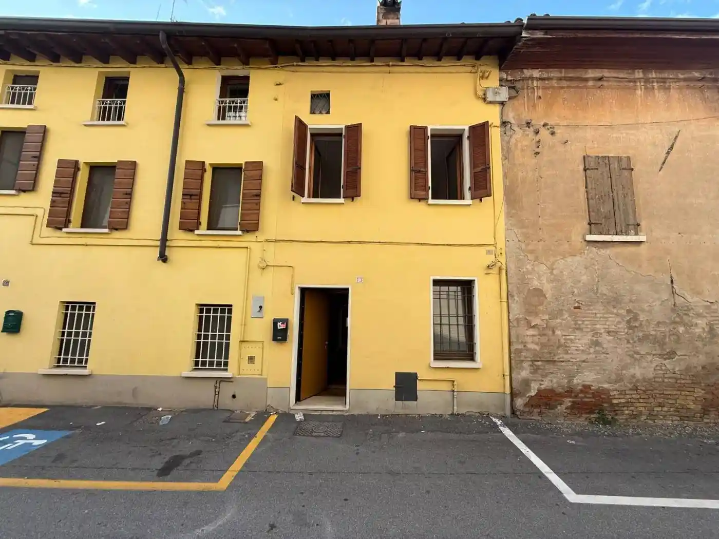 Casa indipendente in vendita a Montichiari