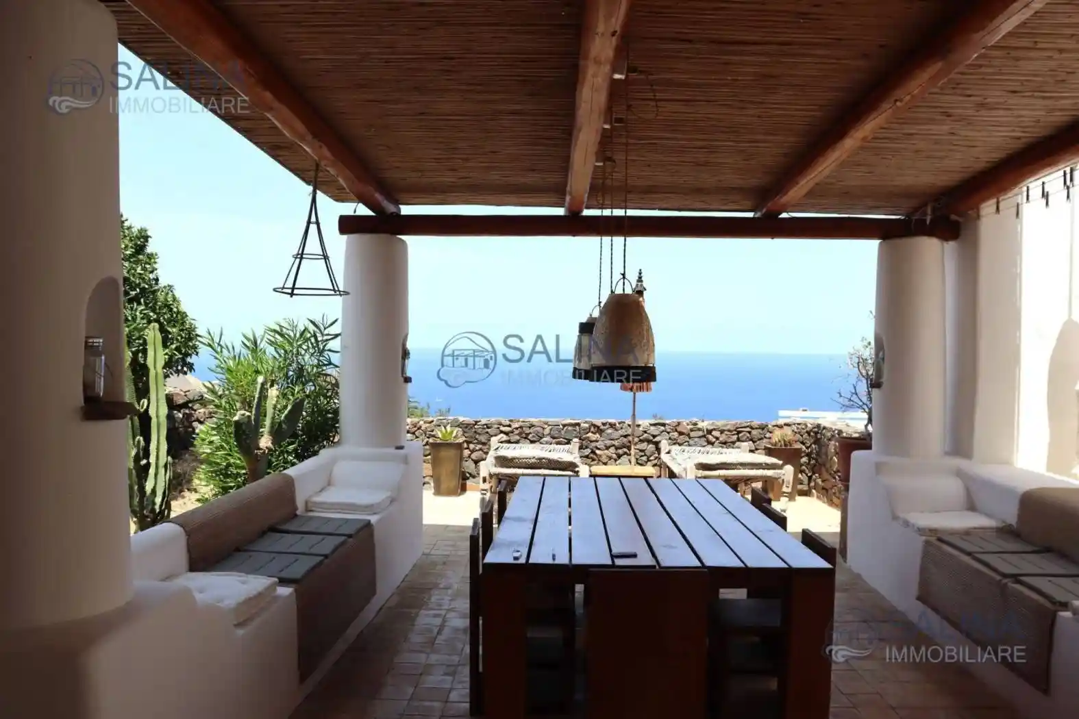 Villa in vendita a Malfa
