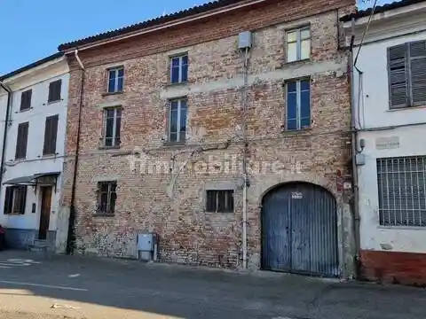 Villa in vendita a Castellazzo Bormida