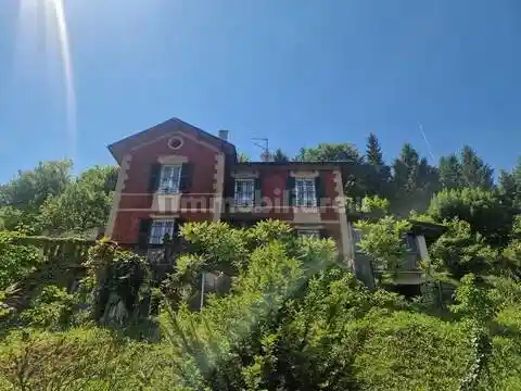 Villa in vendita a Serravalle Scrivia
