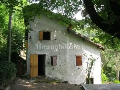 Villa in vendita a Serravalle Scrivia