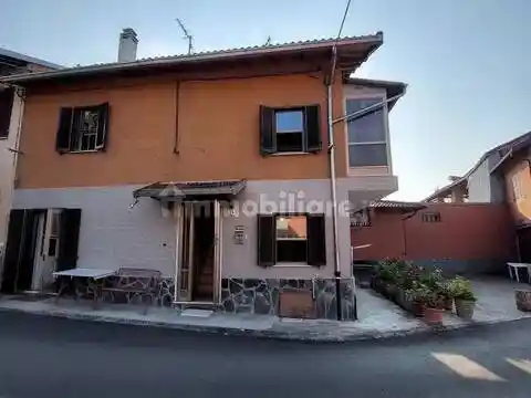 Villa in vendita a Basaluzzo