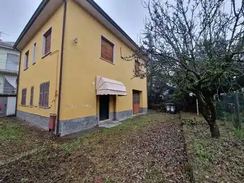 Villa in vendita a Novi Ligure